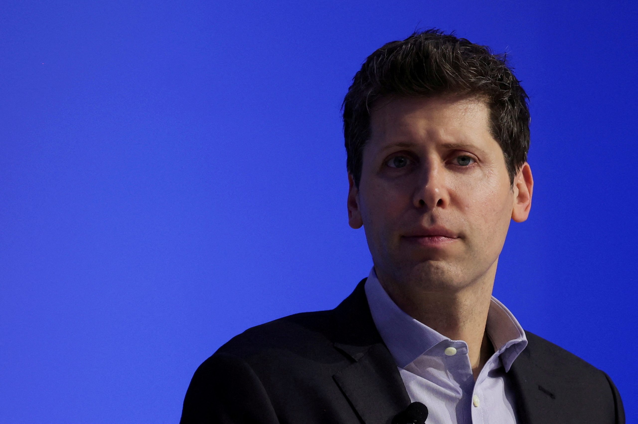 Când ai prea mulți bani... Sam Altman oferă bani gratuit oamenilor