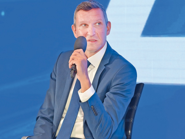 Care a fost primul salariu al lui Bogdan Speteanu?